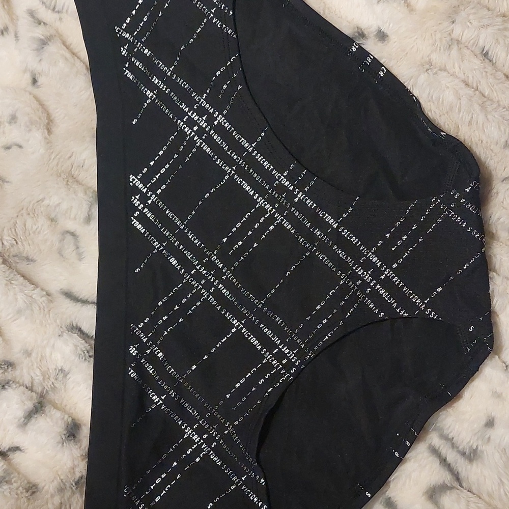 NWT Victoria's Secret hiphugger panties